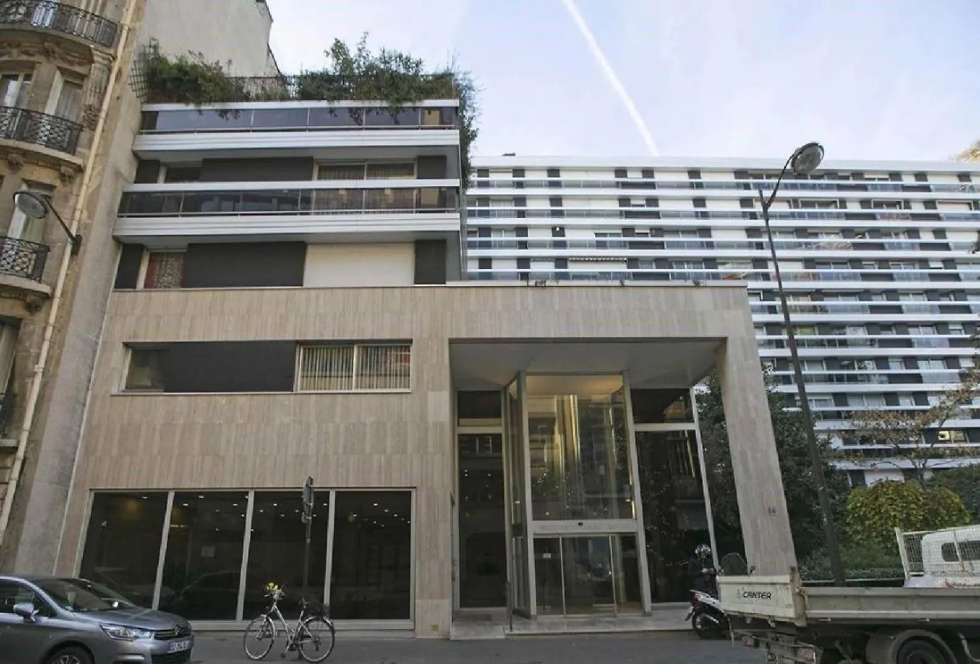 Pret A Usage & Commodat 14 Rue Des Sablons Metro Trocadero - 30 Nuitees Minimum - contacts